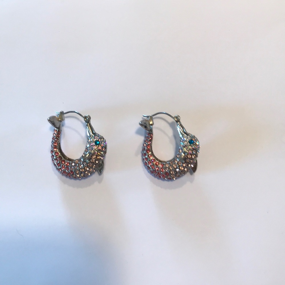 BETSEY JOHNSON RHINESTONE DOLPHIN EARINGS. NEW.